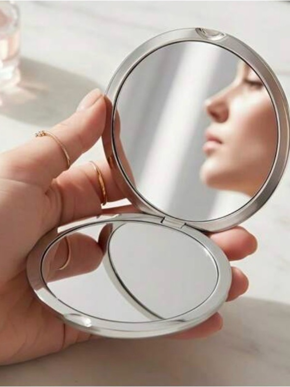 Rae Dunn Pink QUEEN Bee Compact Mirror - Picture 3 of 3